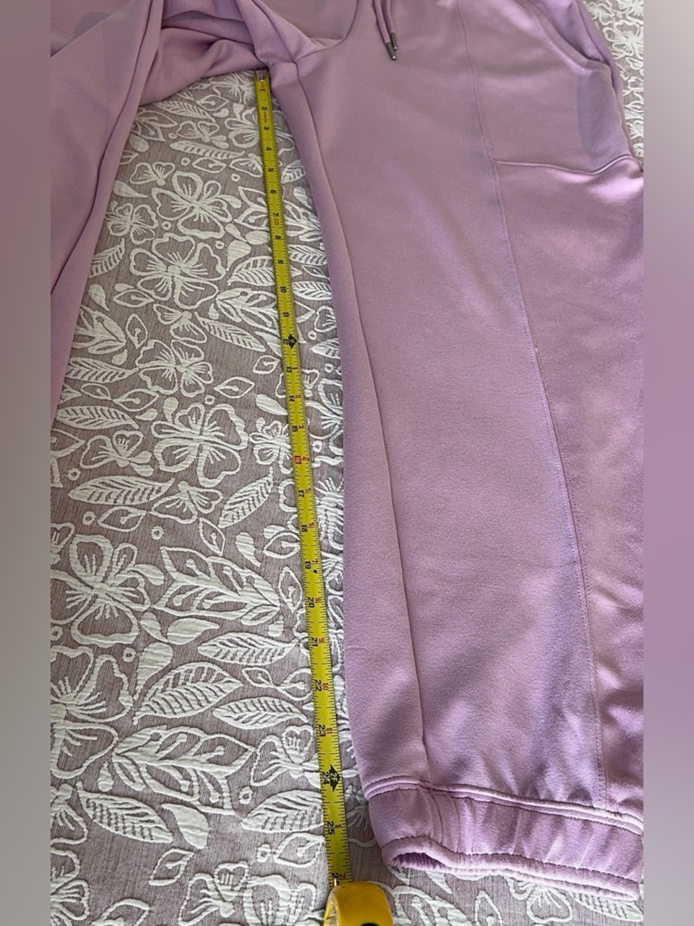 Jogger Set - Picture 16 of 16